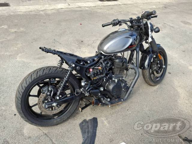 2025 ROYAL ENFIELD HUNTER 