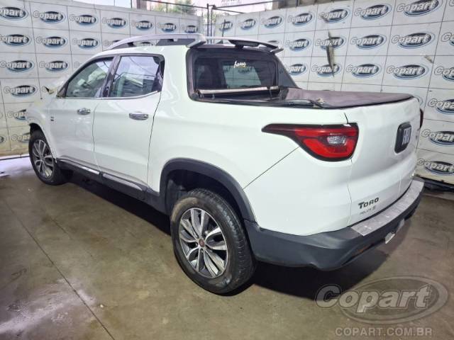 2021 FIAT TORO 