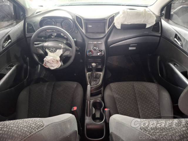 2017 HYUNDAI HB20 