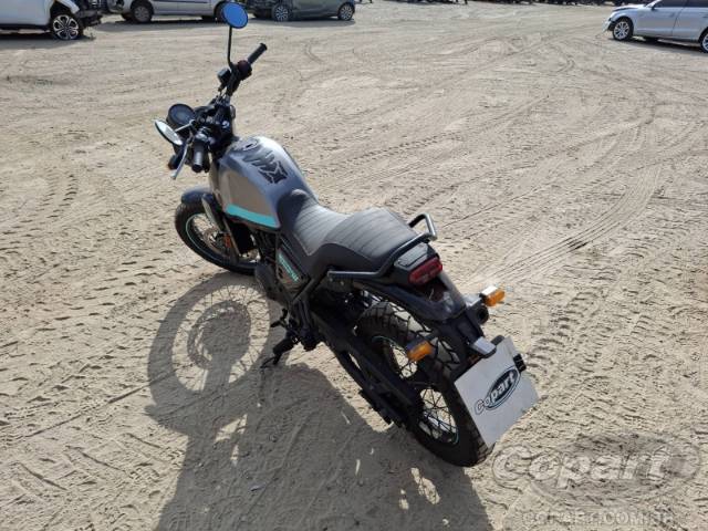 2024 ROYAL ENFIELD SCRAM 
