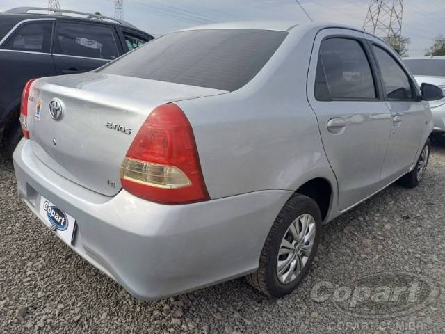 2016 TOYOTA ETIOS SEDA 