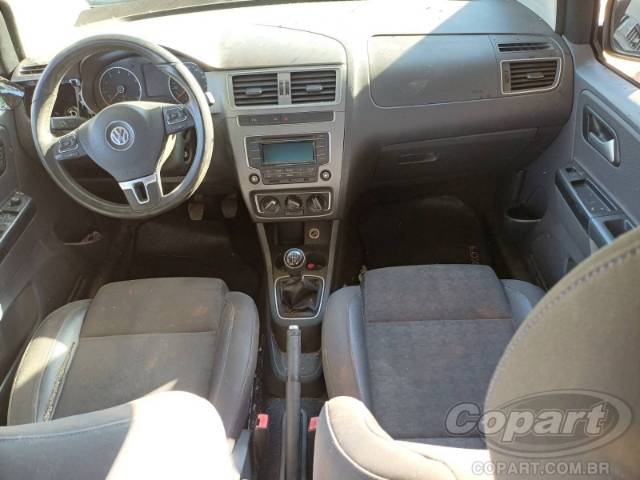 2015 VOLKSWAGEN FOX 