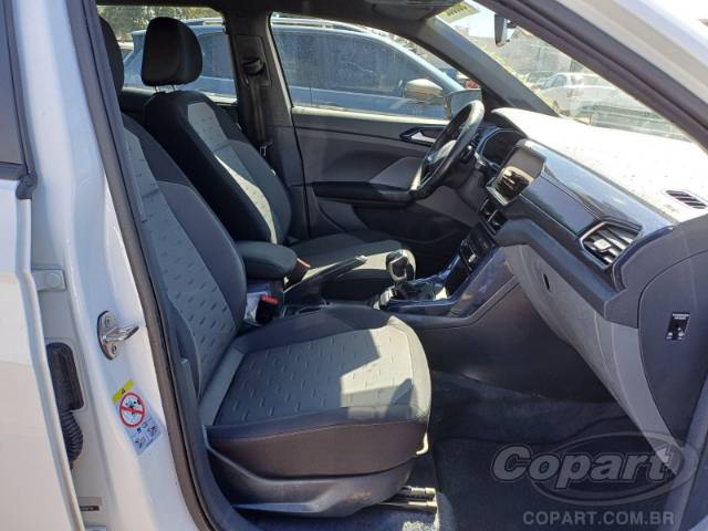 2022 VOLKSWAGEN T-CROSS 