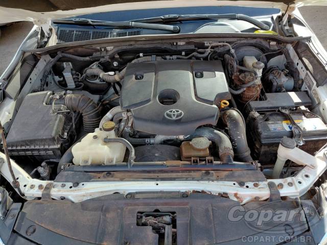 2016 TOYOTA HILUX SW4 