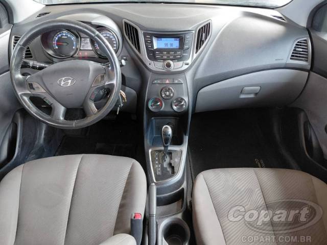 2014 HYUNDAI HB20S 