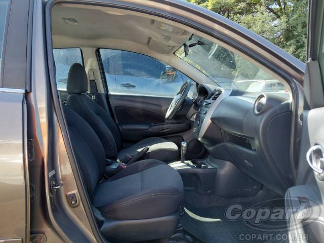 2017 NISSAN VERSA 