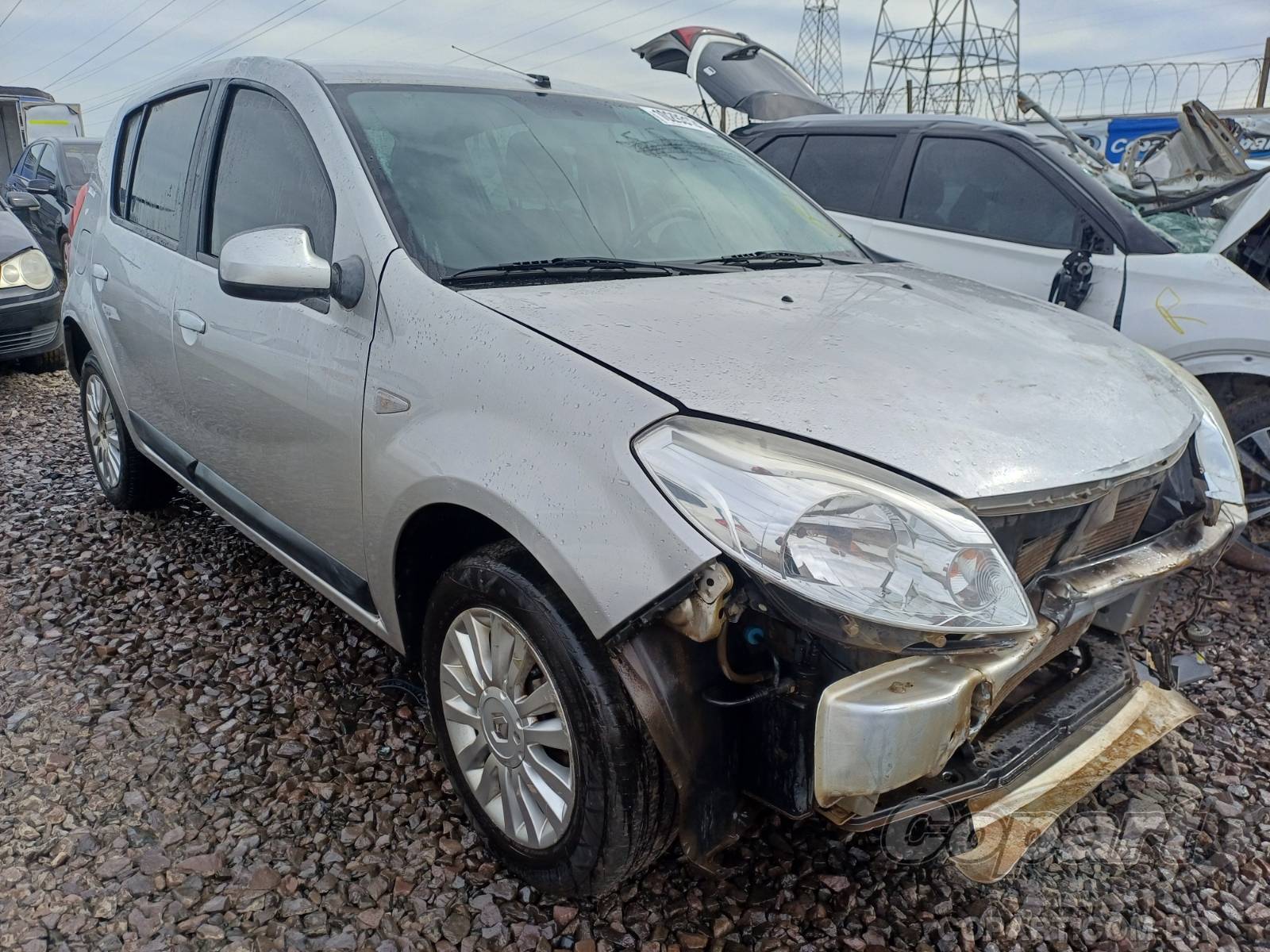 2013 RENAULT SANDERO Privilege 1.6 Hi-Power