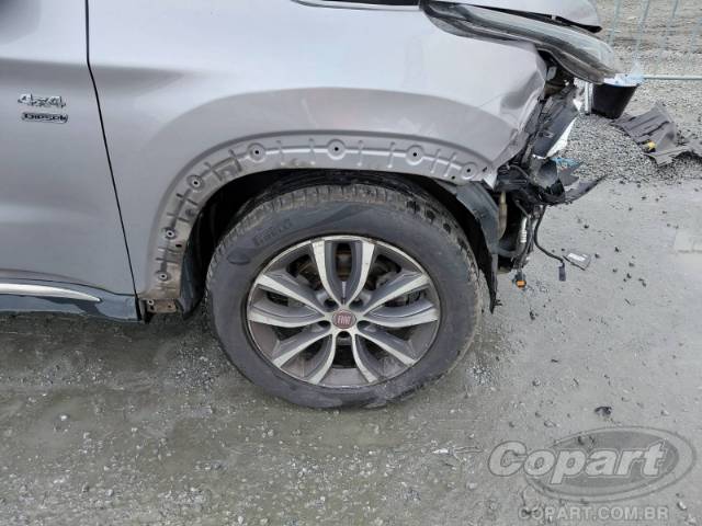 2020 FIAT TORO 