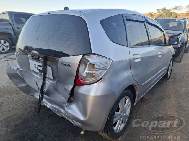 2009 HONDA FIT 