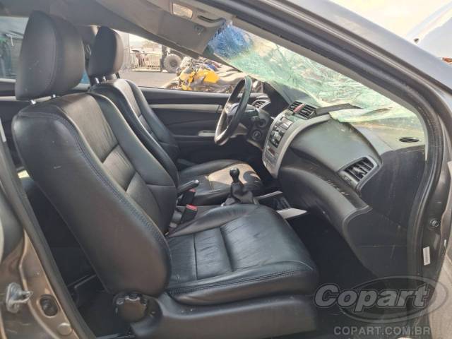 2010 HONDA CITY 