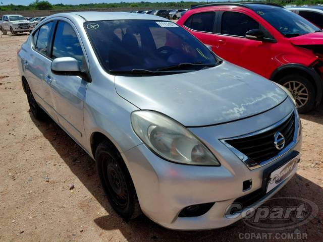 2013 NISSAN VERSA 