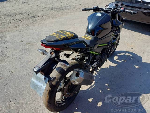 2023 KAWASAKI Z400 
