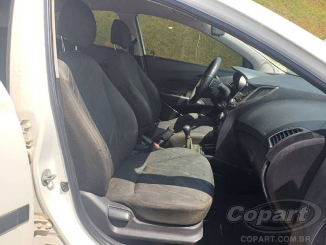 2014 HYUNDAI HB20 