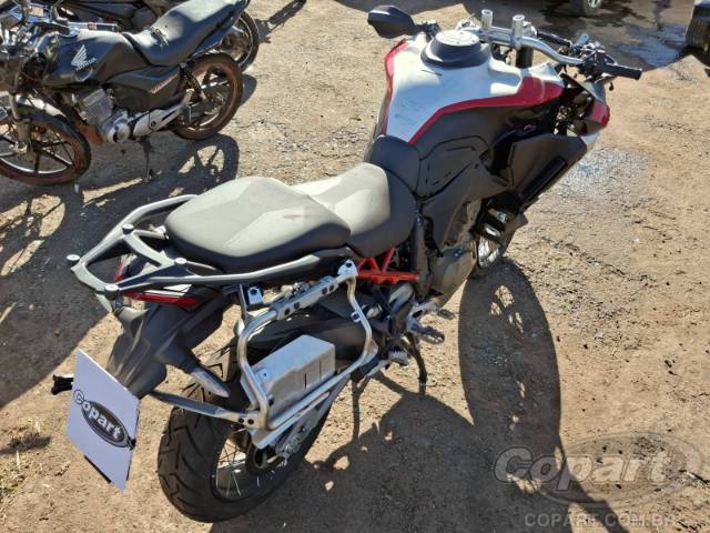 2024 DUCATI MULTISTRADA 