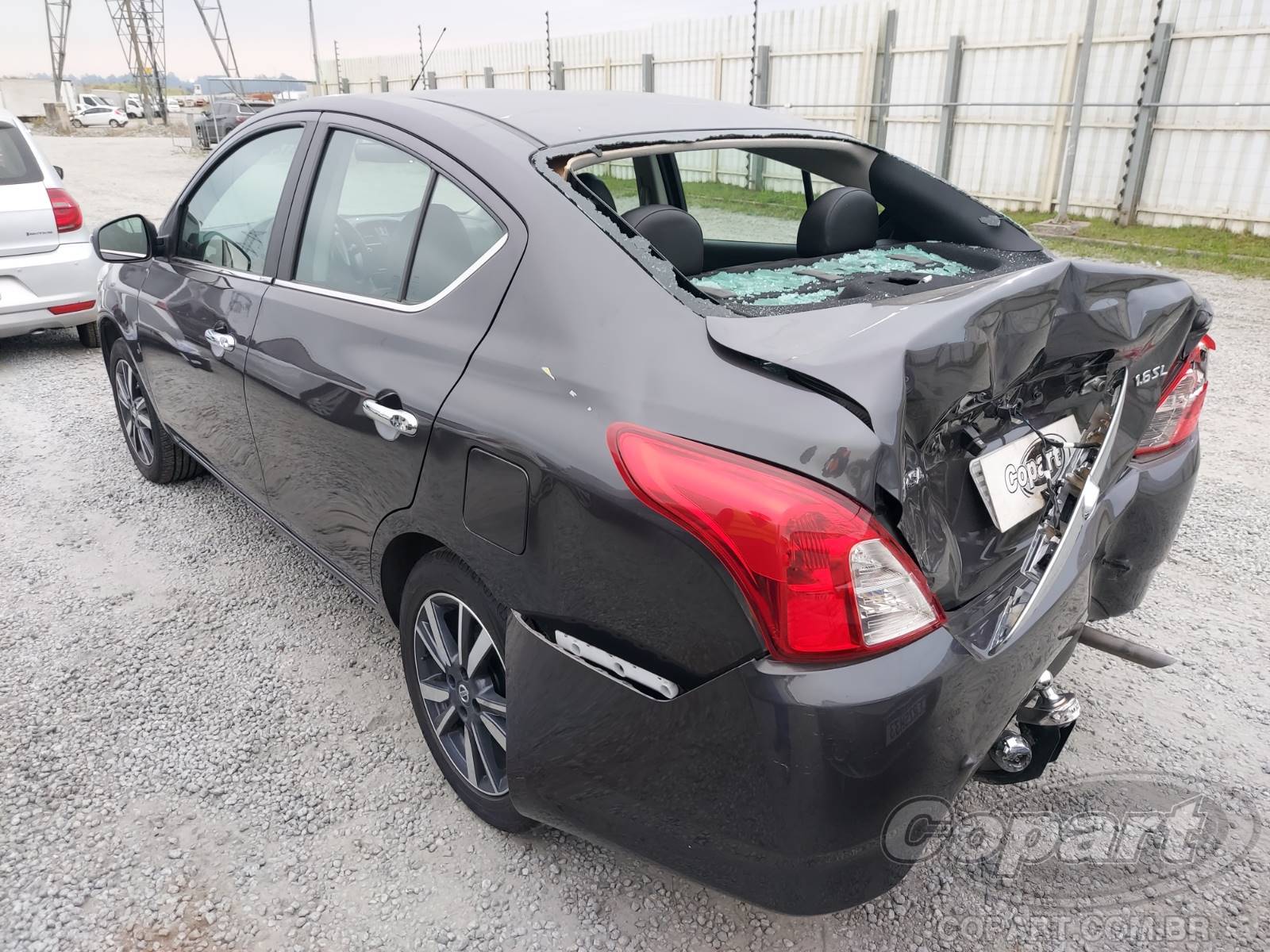 Foto 3: 2019 NISSAN VERSA