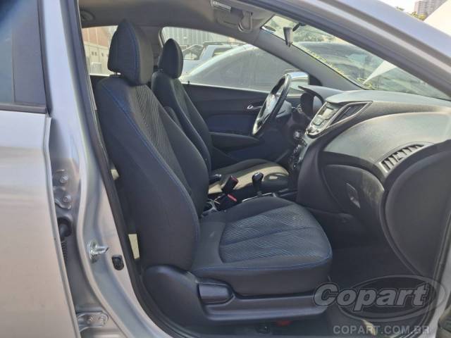 2014 HYUNDAI HB20 