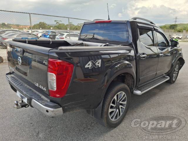 2021 NISSAN FRONTIER CD 