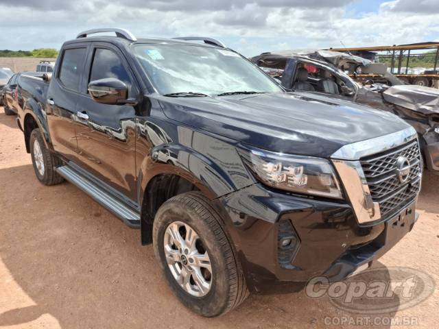 2025 NISSAN FRONTIER CD 