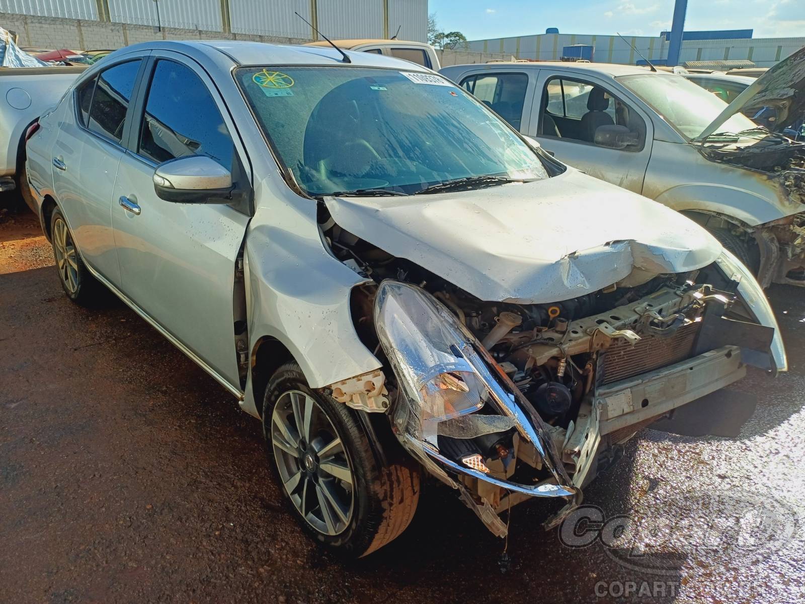 NISSAN VERSA 2019