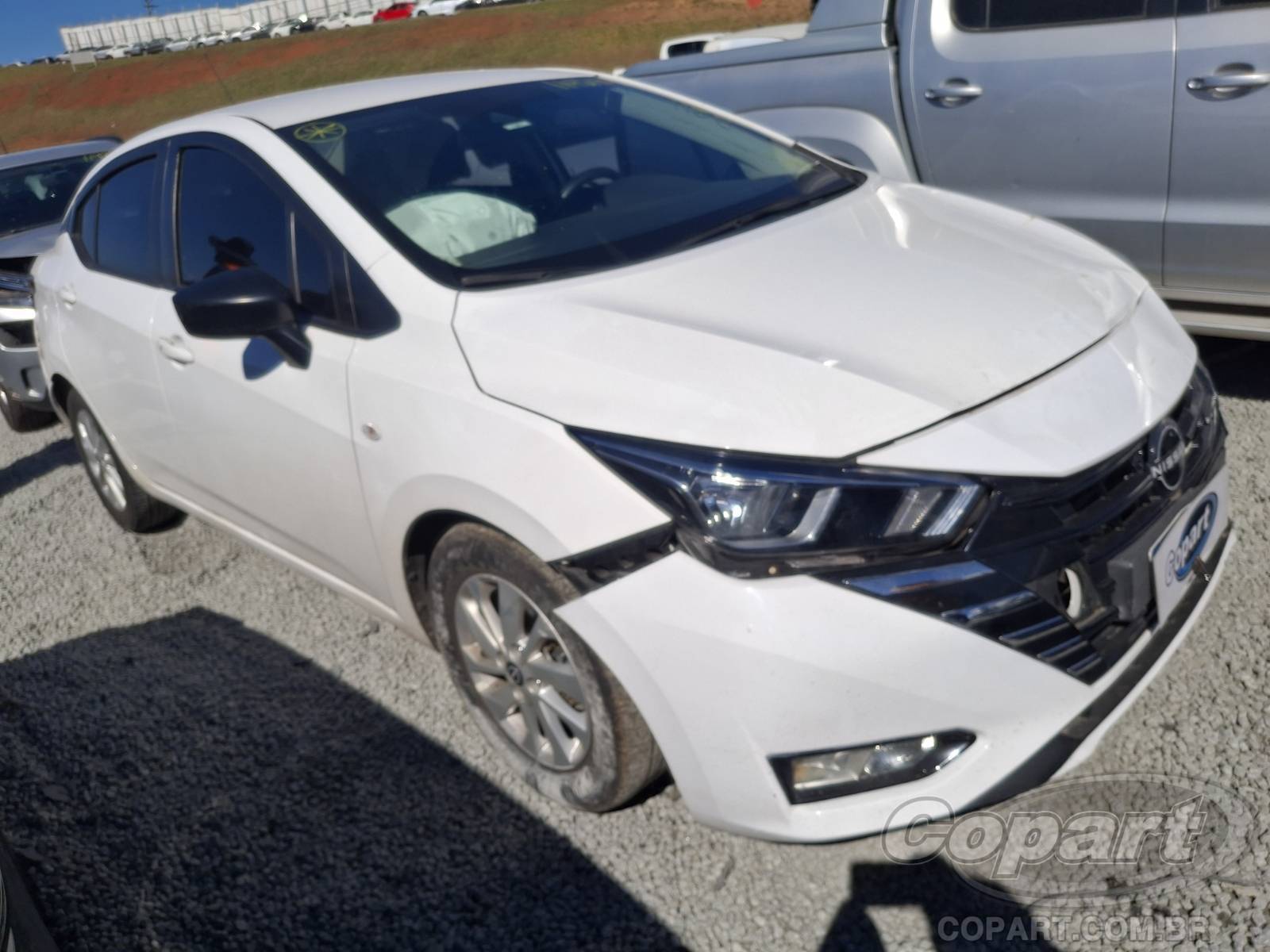 NISSAN VERSA 2024