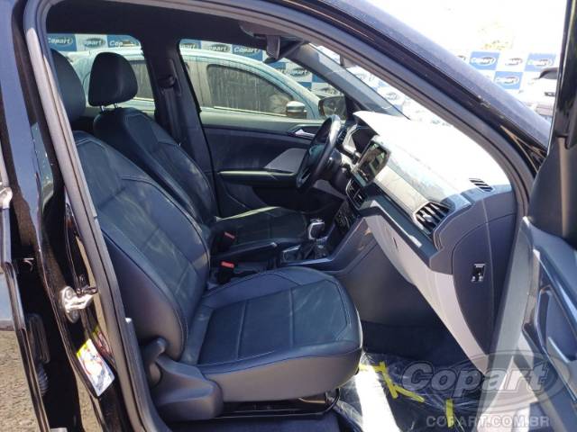 2022 VOLKSWAGEN T-CROSS 