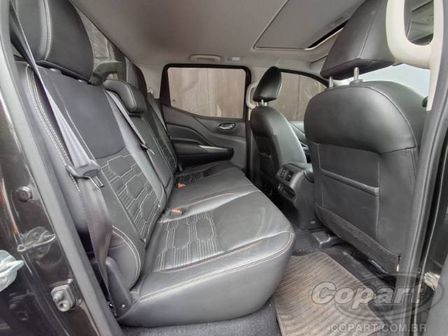 2024 NISSAN FRONTIER CD 