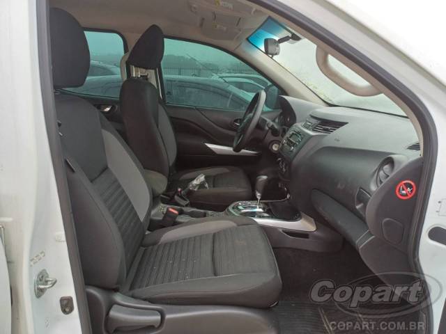 2023 NISSAN FRONTIER CD 