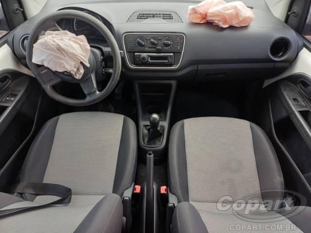 2015 VOLKSWAGEN UP 