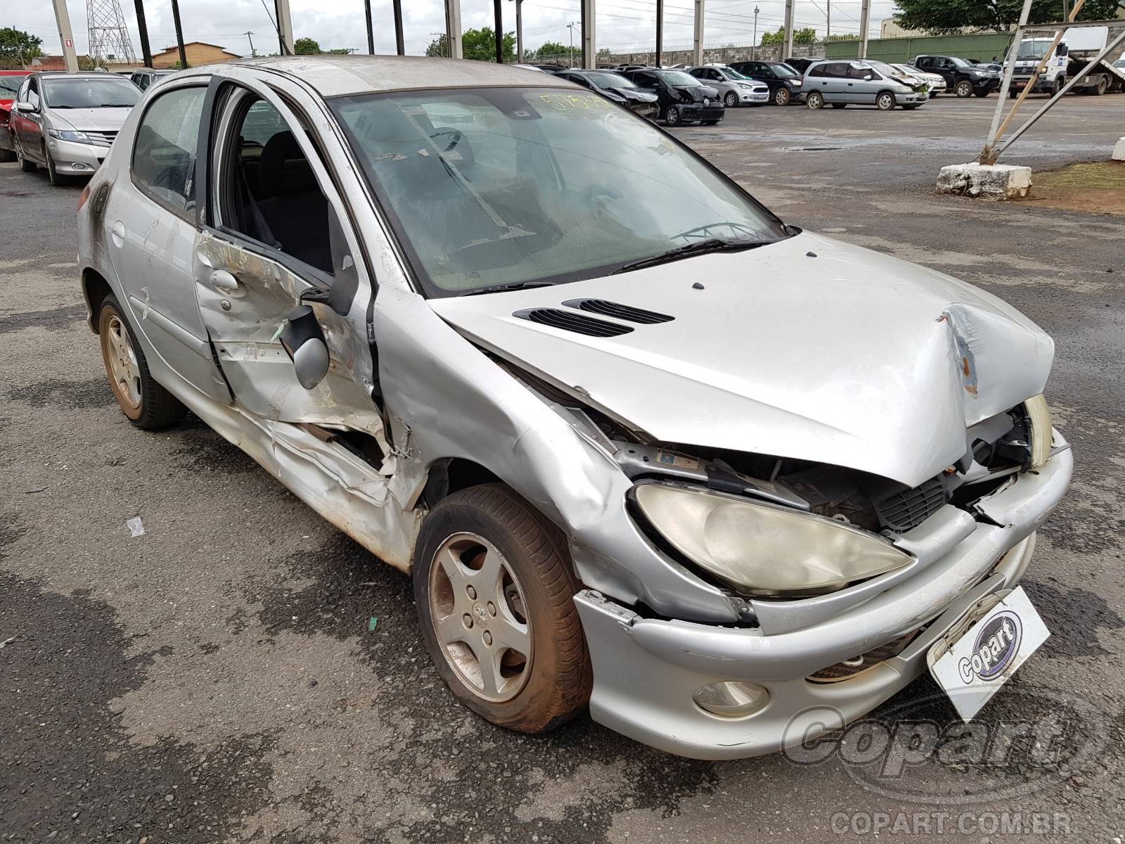 Veículo Peugeot 206 PEUGEOT 206 FELINE 1.6 16V 2007 2008 em leilão