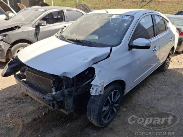 2018 NISSAN VERSA 