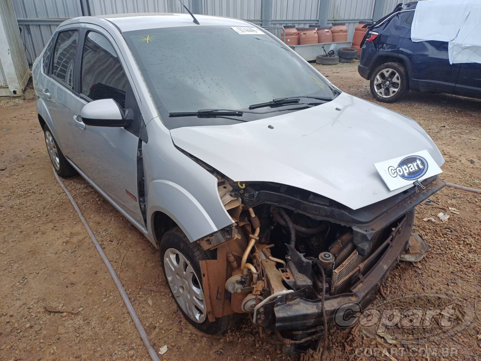Veículo Ford Fiesta Ford Fiesta Sedan Flex 1.6 2012 Médio Dano Frontal 2012 em leilão