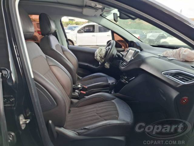 2017 PEUGEOT 2008 