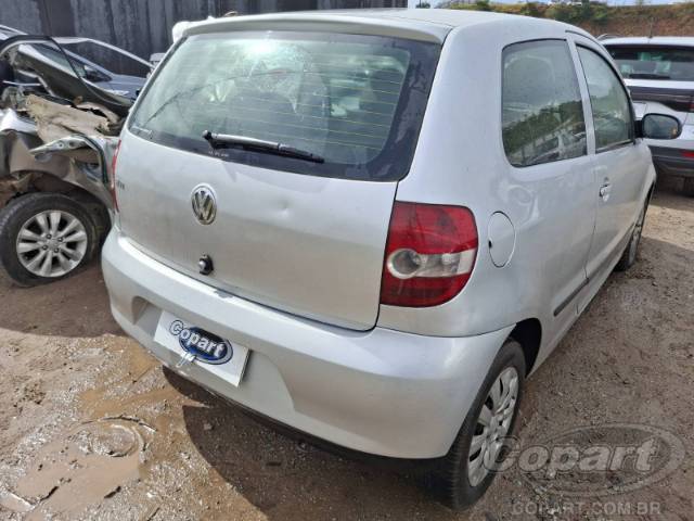 2005 VOLKSWAGEN FOX 
