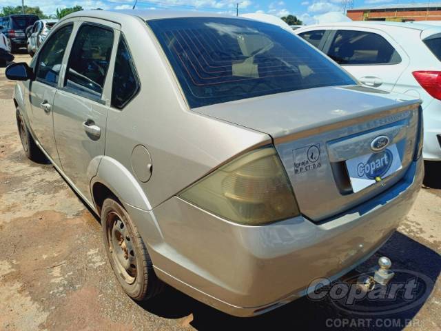 2013 FORD FIESTA SEDAN 