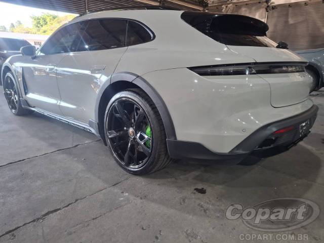 2022 PORSCHE TAYCAN CROSS TURISMO 