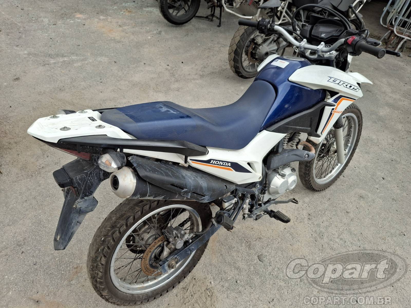 Foto 4: 2024 HONDA NXR 160