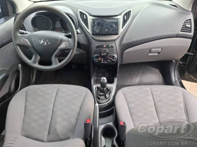 2017 HYUNDAI HB20S 