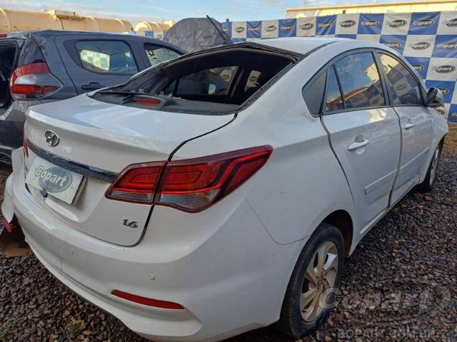 2016 HYUNDAI HB20S 
