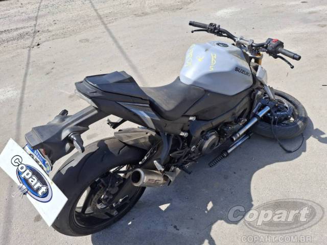 2024 SUZUKI GSX-S 