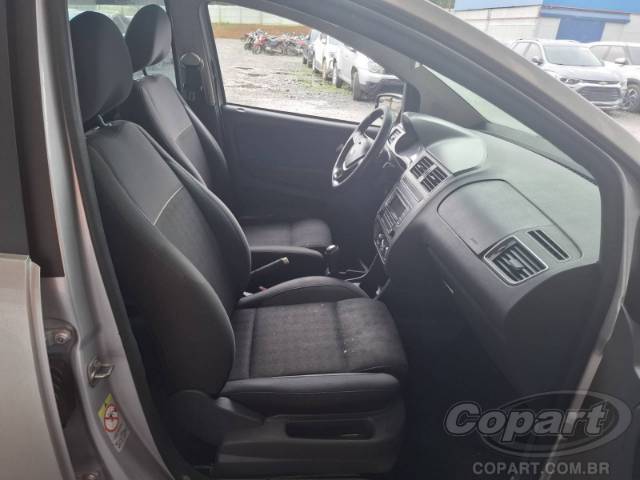 2017 VOLKSWAGEN FOX 