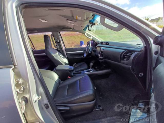 2021 TOYOTA HILUX CD 