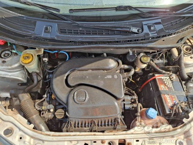 2016 FIAT UNO 