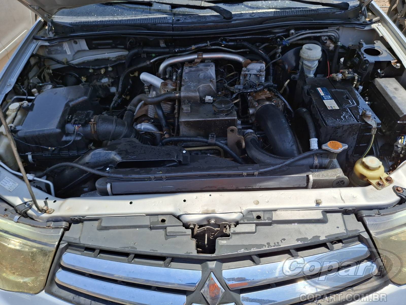 Foto 7 de 10: 2013 MITSUBISHI L200 TRITON