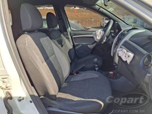 2020 RENAULT DUSTER 