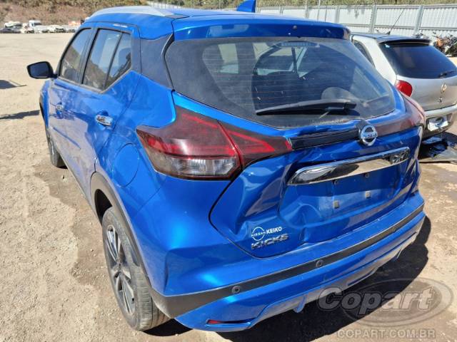2022 NISSAN KICKS 