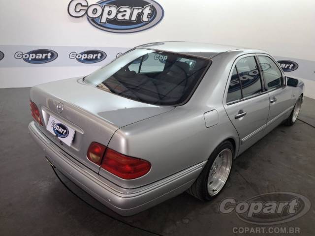 1999 MERCEDES BENZ CLASSE E 