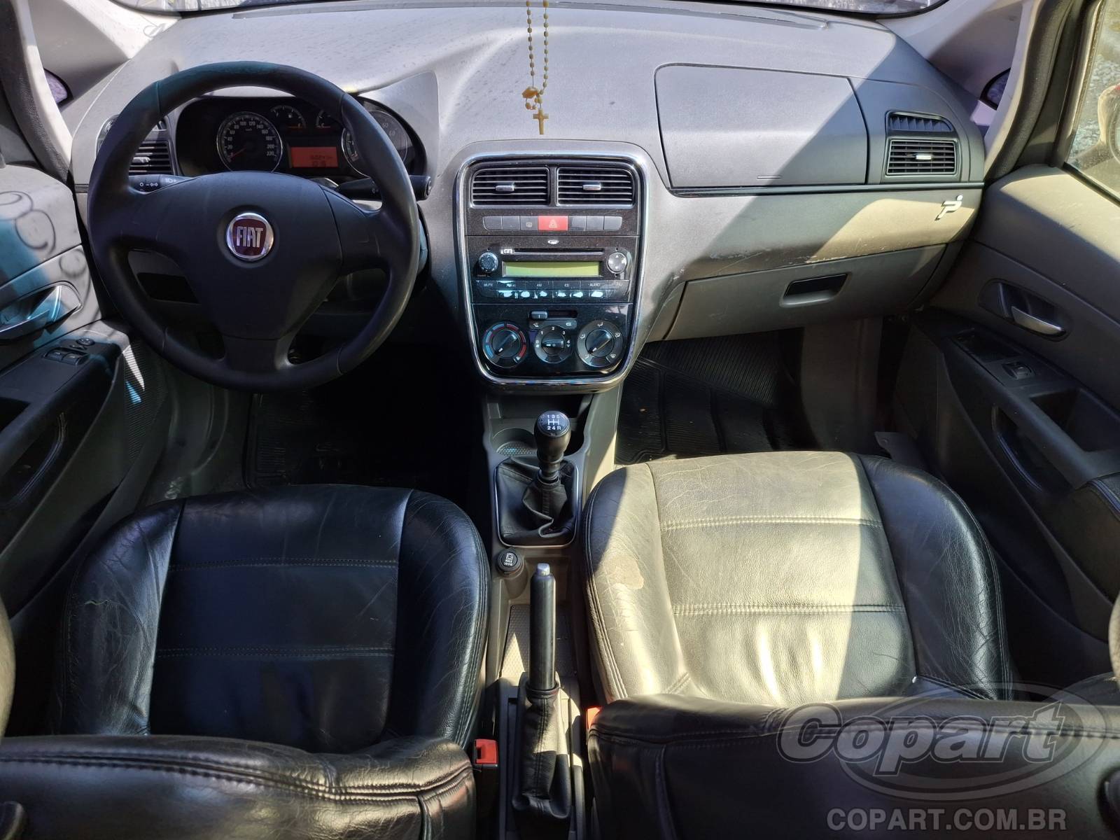 2010 FIAT PUNTO — foto 9 de 15