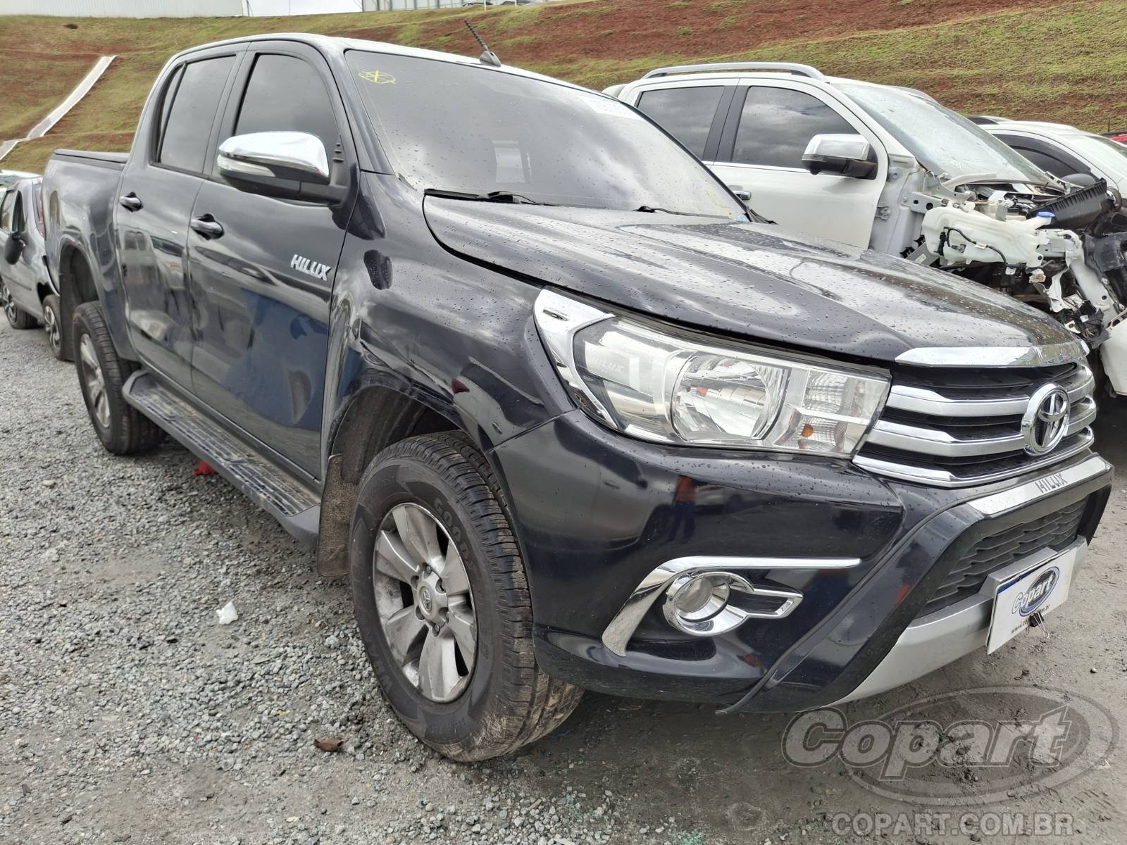 Veículo Toyota Hilux Toyota Hilux CD SRV 2.8 D-4D Turbo 2017 2017 em leilão