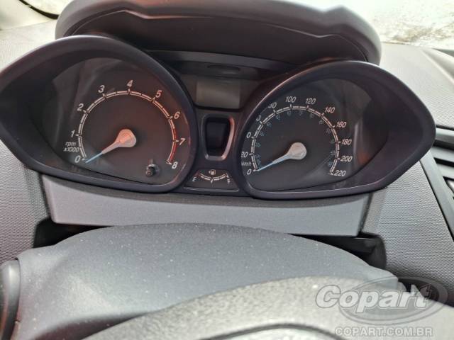 2015 FORD FIESTA 