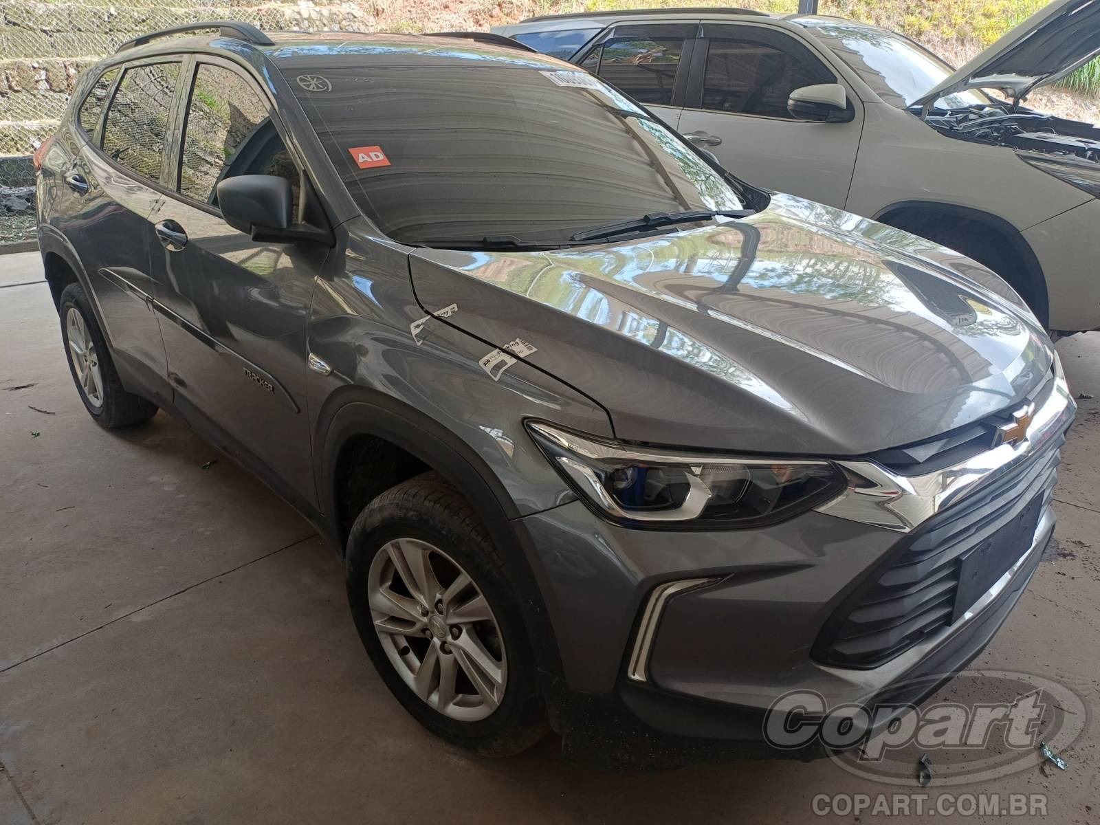 Veículo GM - Chevrolet Tracker CHEVROLET TRACKER AT 1.0 12V ECOTEC TURBO 2020 2021 em leilão